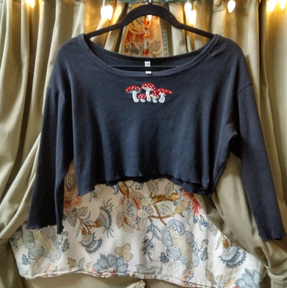 Avatar Clothing Black Crop Top with Mushroom Embroidery